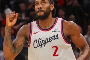 开云体育官网-34岁及以上球员连续20+场数榜：小卡第一，詹姆斯科比等在列