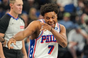 荣誉性登场！洛瑞多伦多故地重游 打了2分钟3投0中&amp;全部数据为零