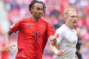 记者：拜仁已决定留下阿萨雷&amp;让他担任凯恩替补，正在谈续约