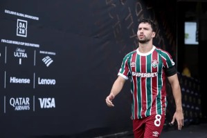 弗鲁米嫩塞球员马丁内利、弗雷特累计黄牌停赛，无缘世俱杯半决赛