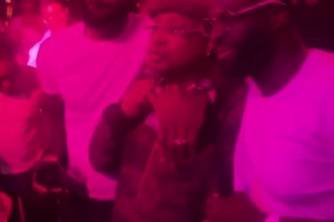 开云体育app-詹姆斯与追梦现身好友50岁寿宴 气氛热烈歌舞欢腾