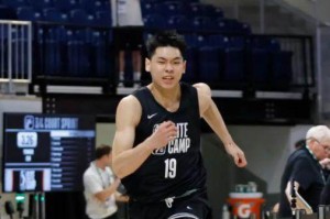 开云体育下载-崔永熙冲击NBA双向合同：努力赢得开拓者信任