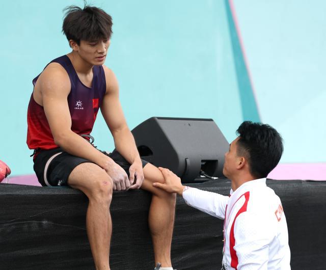 1723120334725004420.jpg 巴黎奥运会丨攀岩——男子速度赛:伍鹏获得银牌XxjpseC010712_20240808_MVPFN0A001.jpg