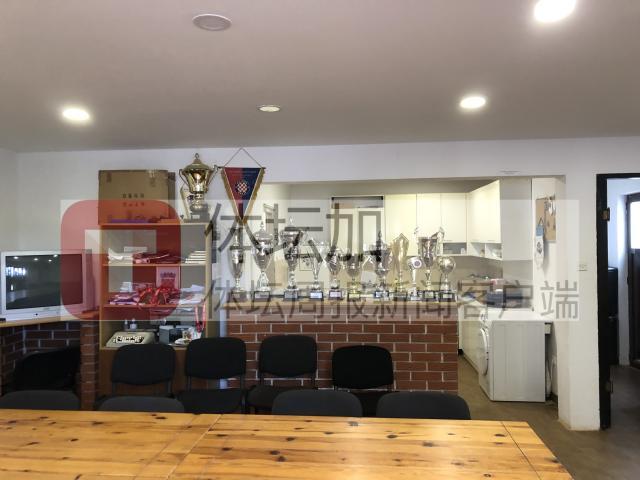 1683476507079052292.jpg 8-俱乐部的办公室.jpg