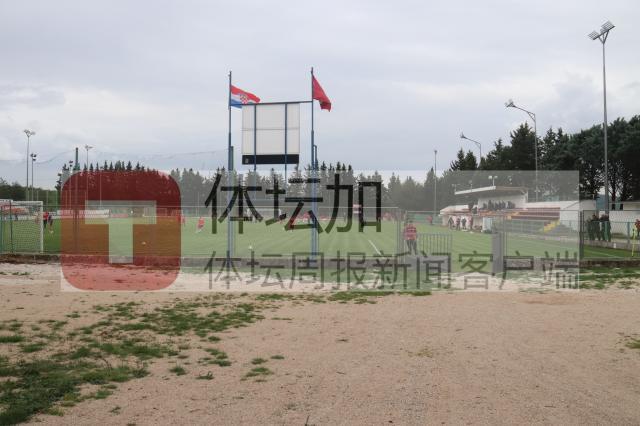 1683476689878053860.jpg 23-俱乐部的主场全景.jpg